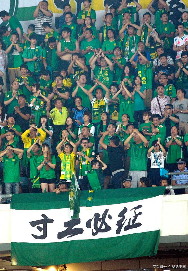 奇葩，印度超级杯球员因内裤颜色违规在赛前被罚下