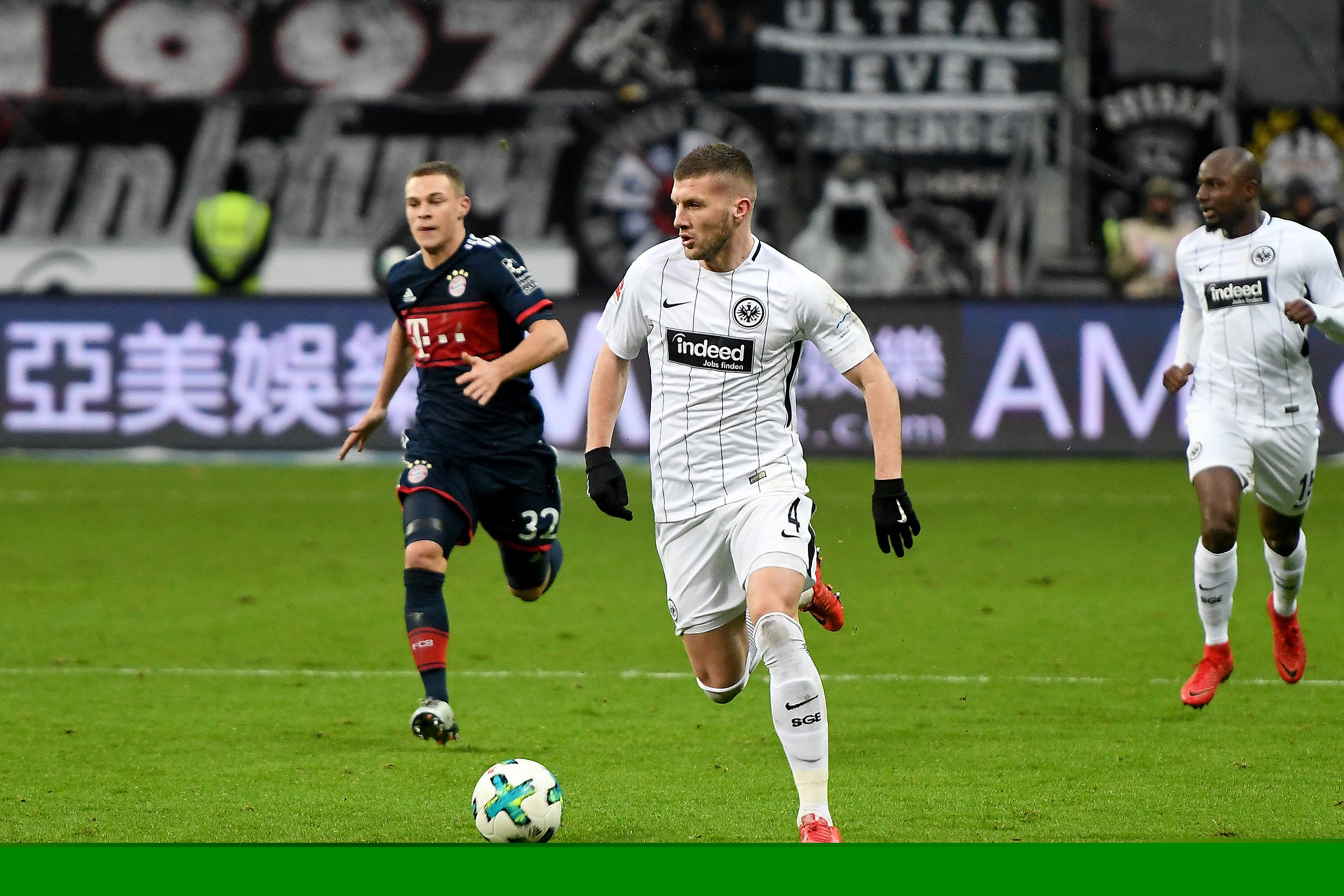 记者：海港近些年投入难比金元时代，穆斯卡特有强大调整能力