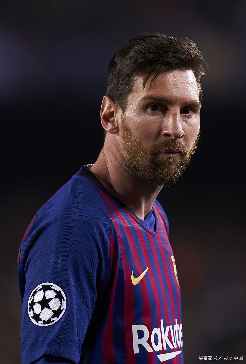 国米4‑0大胜科莫，一举登顶意甲积分榜